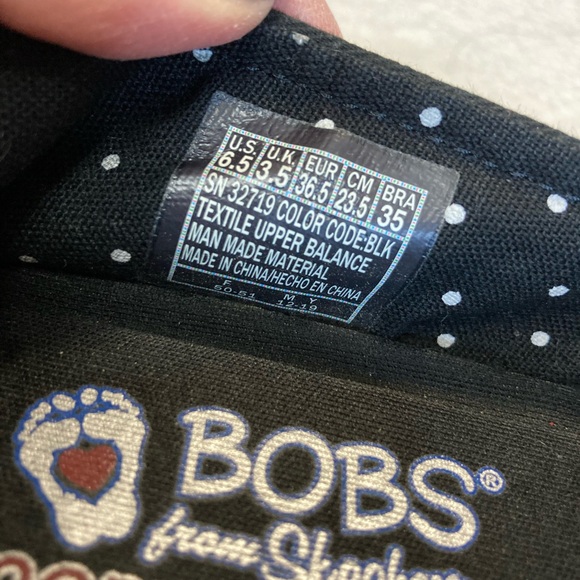 Bob’s Skechers Black Slip-On Shoes for women Sz 6.5 - Picture 7 of 12